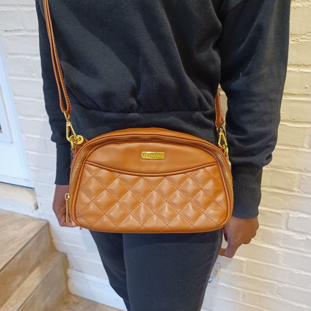 Leather crossbody bag